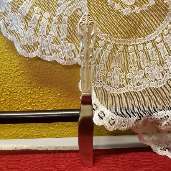 Vintage Radisson Hotel International Butter Knife - Picture 2 of 5